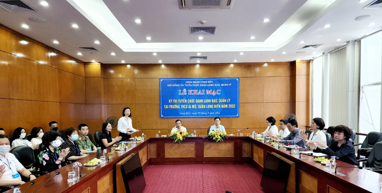 Quận Long Biên tổ chức kỳ thi tuyển chức danh lãnh đạo trường học
