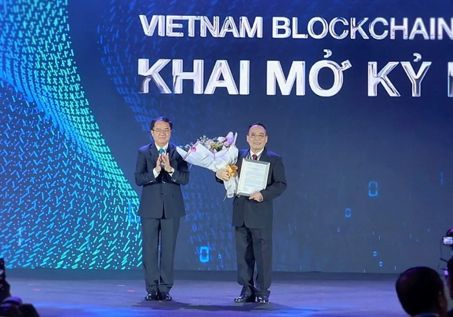 Bộ Nội vụ: Trao quyết định thành lập Hiệp hội Blockchain Việt Nam