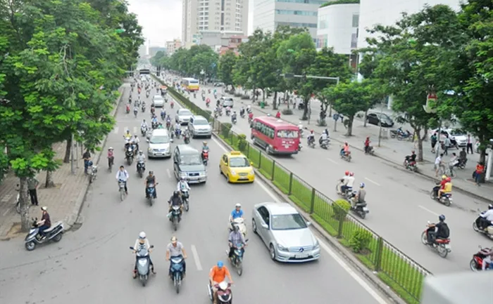 Giải pháp nào nâng cao an toàn giao thông đường bộ tại Việt Nam?