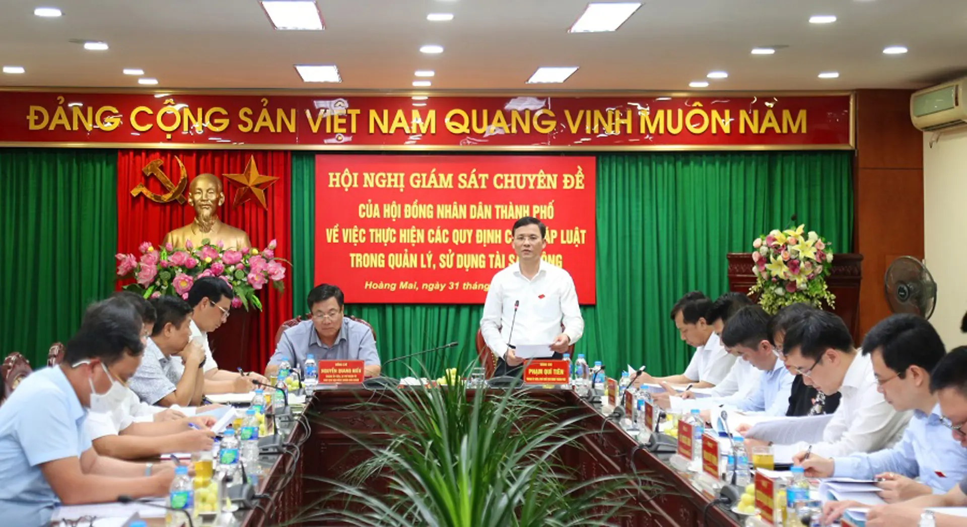 HĐND TP giám sát việc quản lý, sử dụng nhà, đất công tại quận Hoàng Mai