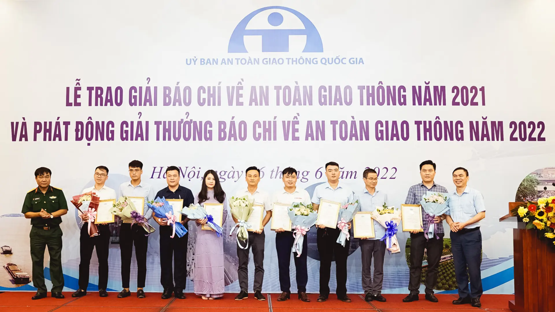 Báo Kinh tế & Đô thị đoạt giải Nhì giải báo chí về ATGT năm 2021