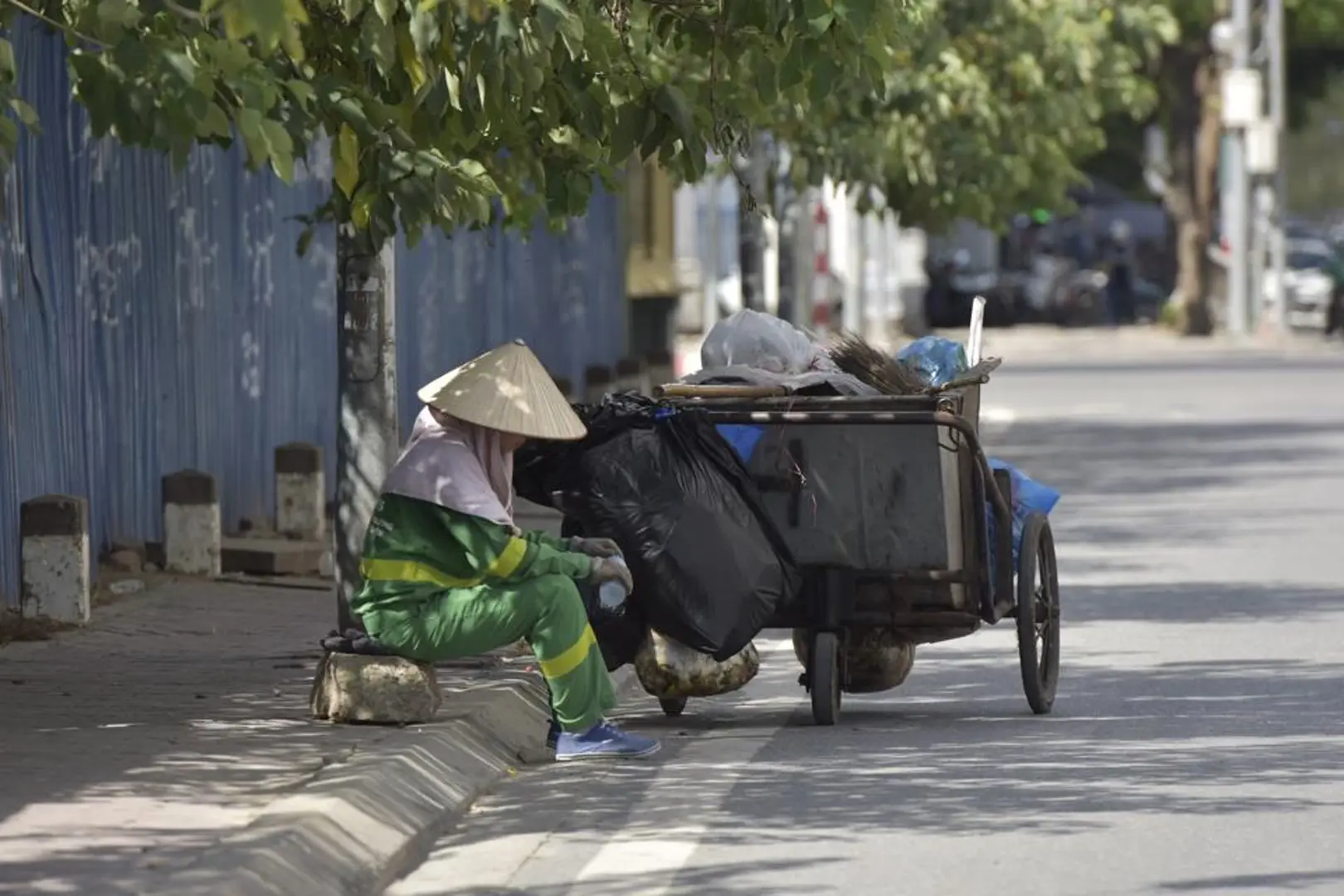 Dự báo thời tiết ngày 20/6: Nắng nóng hầm hập tiếp tục bao trùm Hà Nội