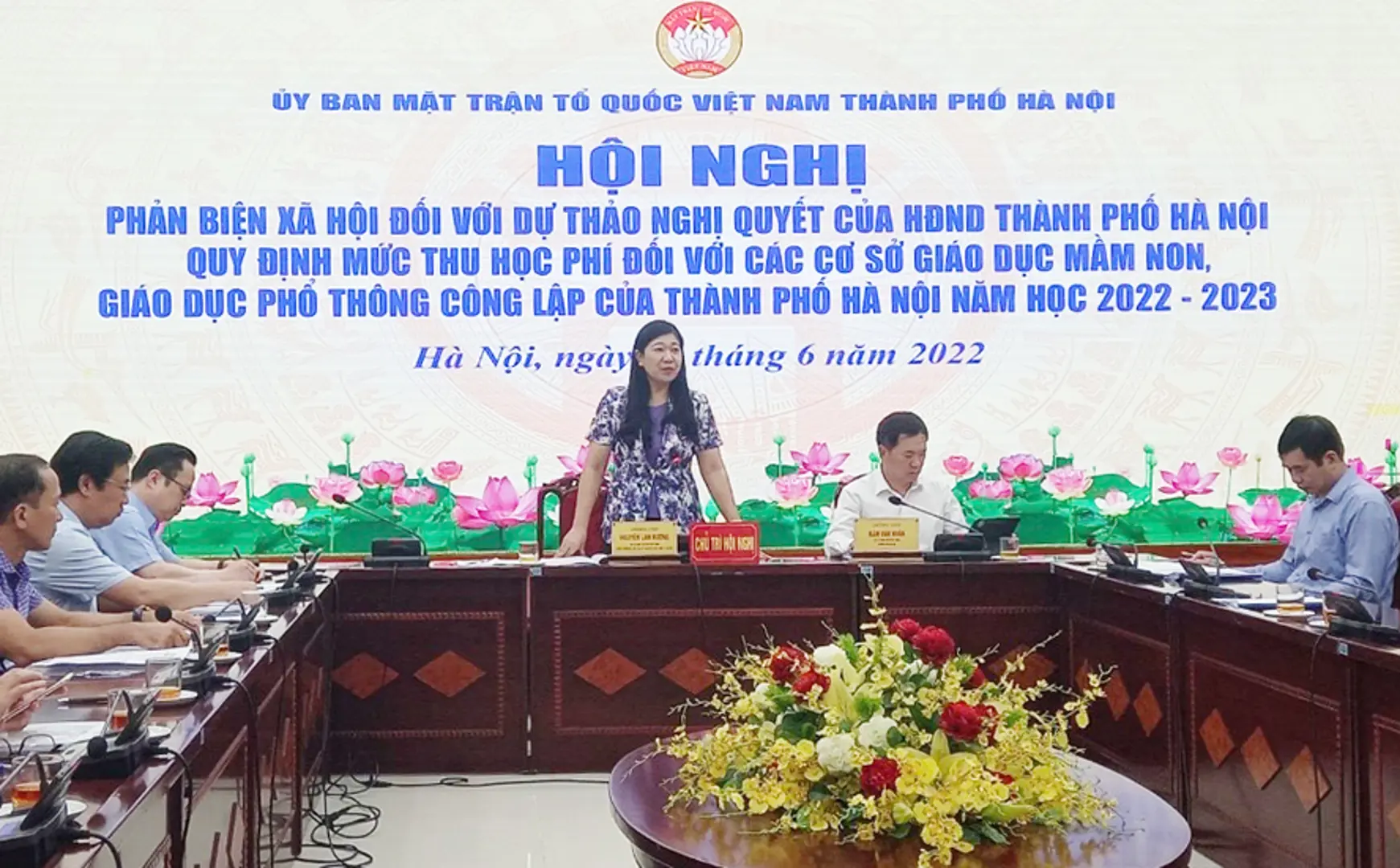 Phản biện xã hội hoàn thiện dự thảo Nghị quyết về học phí trường công lập