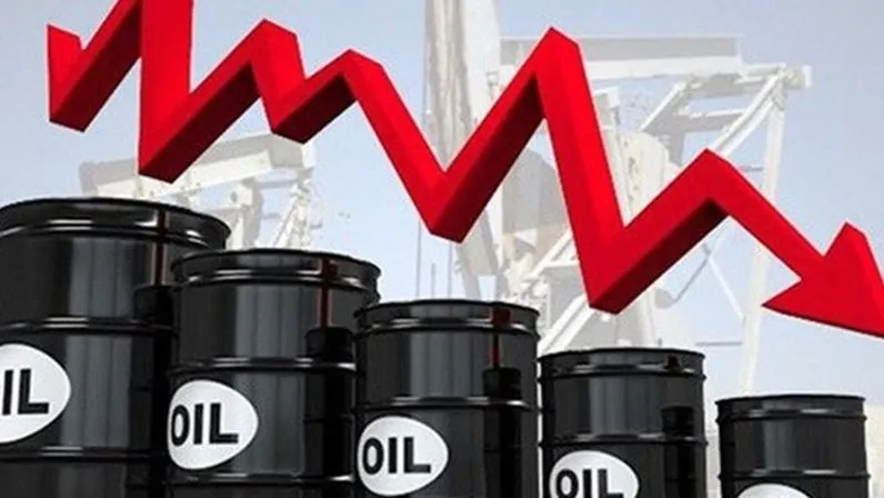Dầu WTI và Brent có thêm tuần rớt giá