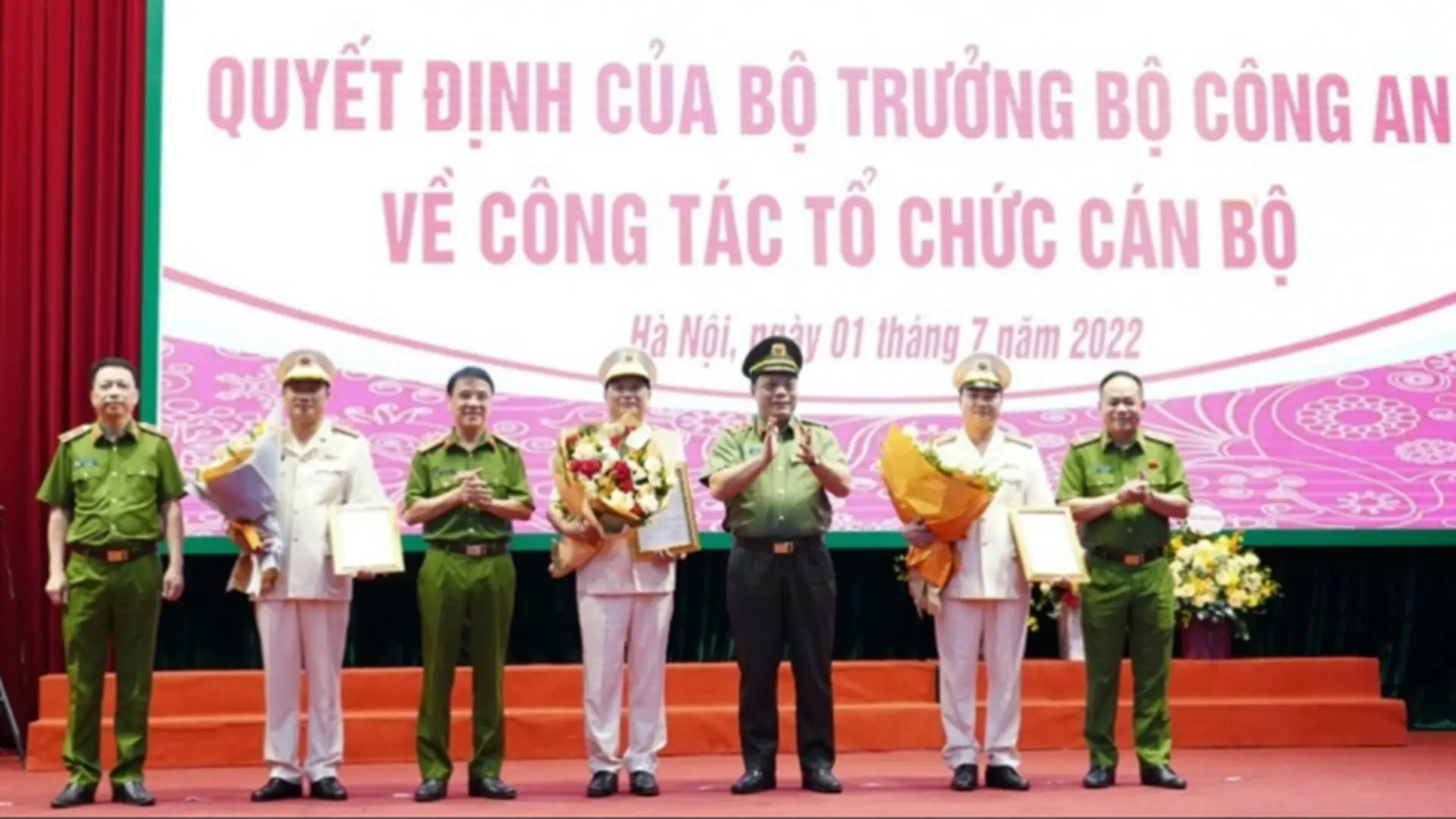 Bổ nhiệm 3 Phó Giám đốc Công an TP Hà Nội