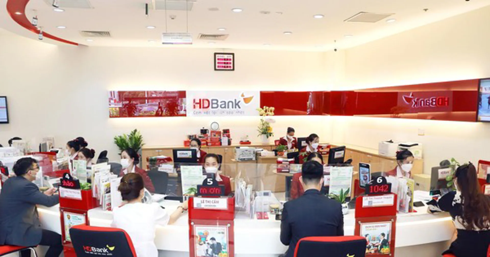 HDBank chuẩn bị chia cổ tức tỷ lệ 25%,ước lợi nhuận 6 tháng vượt kế hoạch