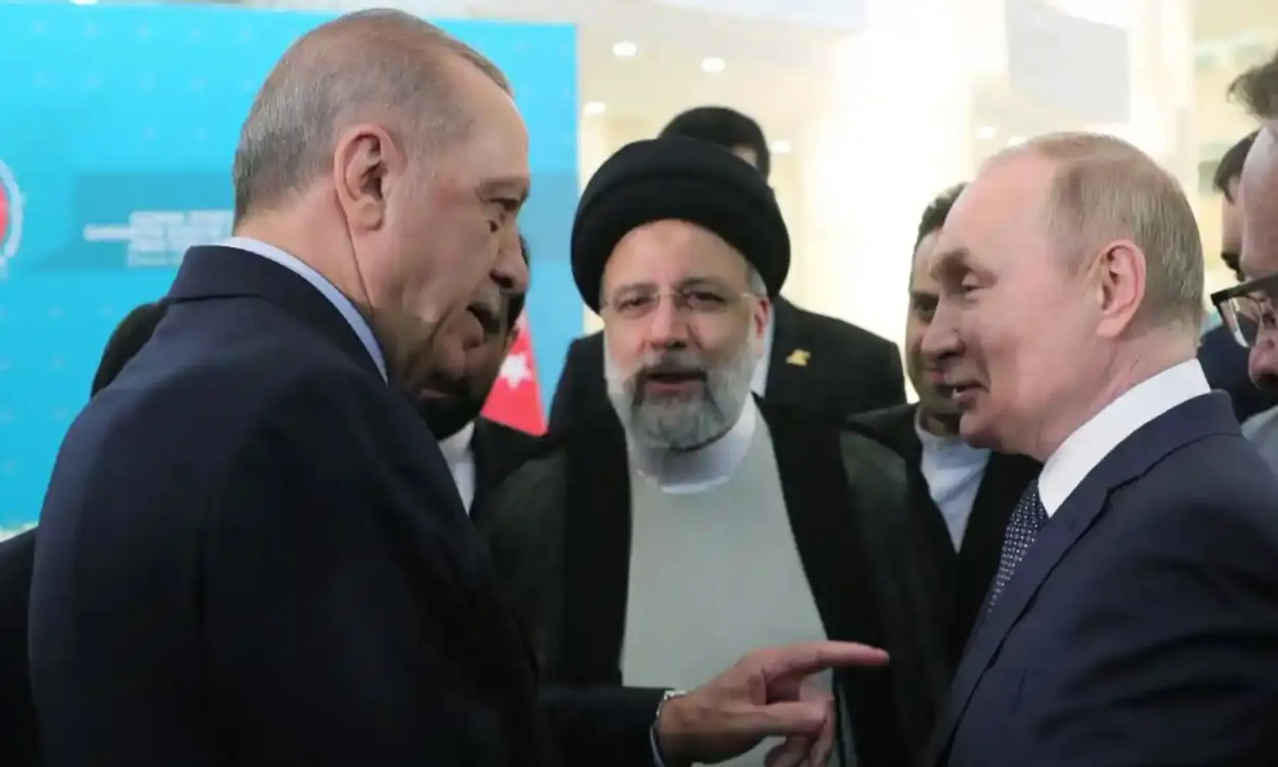 Ông Putin tìm kiếm gì qua chuyến thăm Iran?