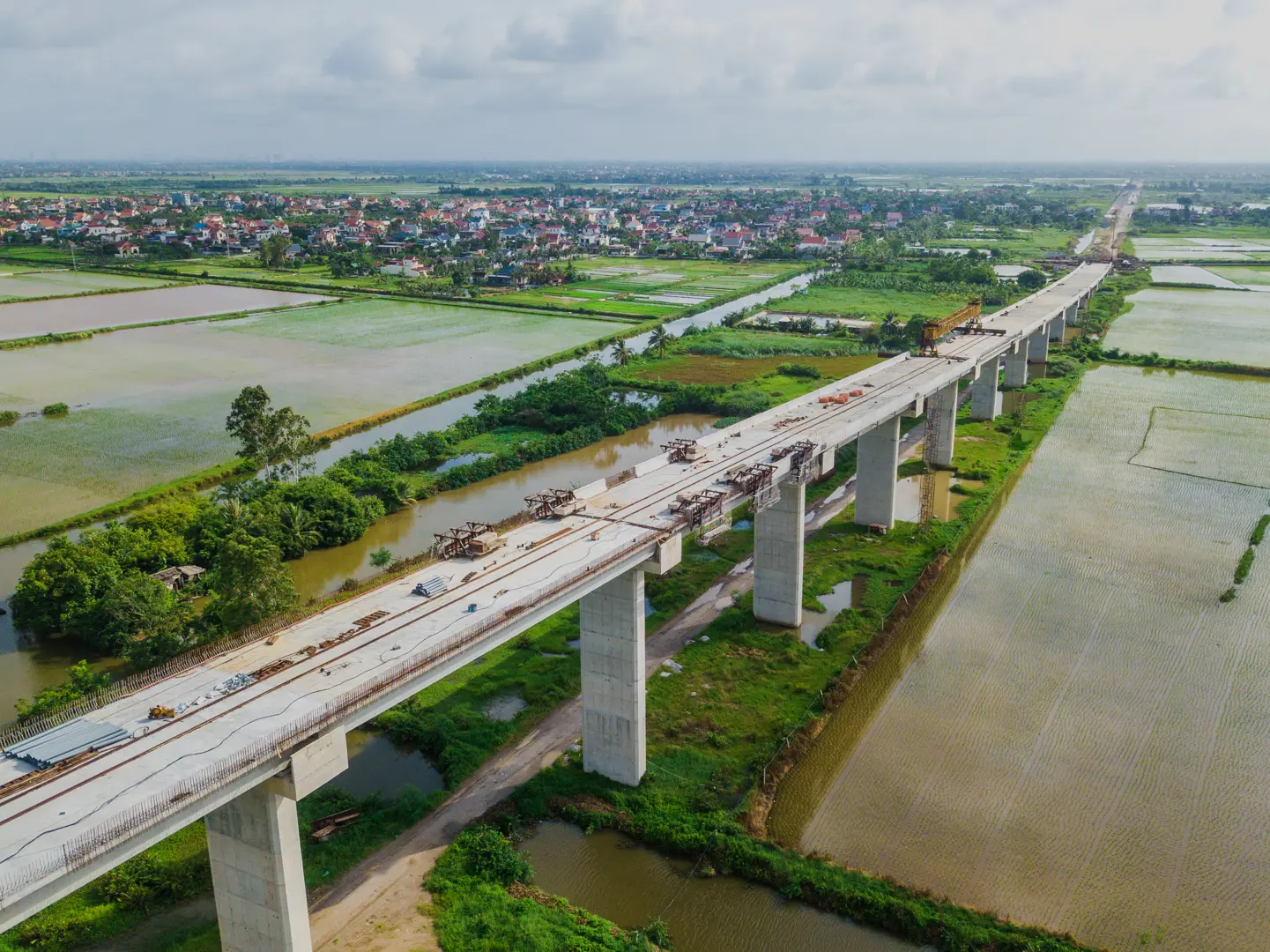 Cận cảnh công trường xây dựng cầu Văn Úc hơn 800 tỷ đồng ở Hải Phòng