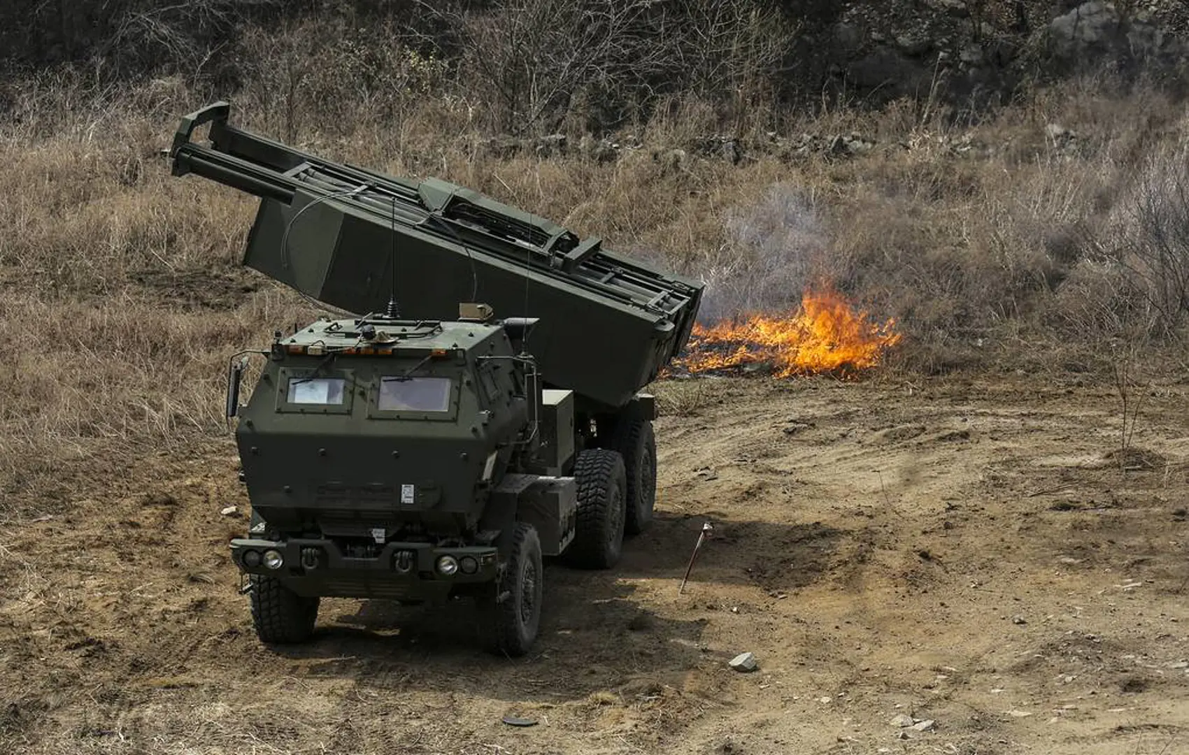 Nga tuyên bố phá hủy 4 hệ thống pháo HIMARS của Mỹ hỗ trợ Ukraine