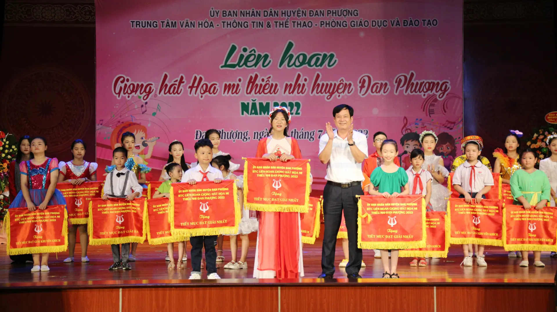 Đặc sắc Liên hoan Giọng hát Họa mi thiếu nhi Đan Phượng năm 2022 