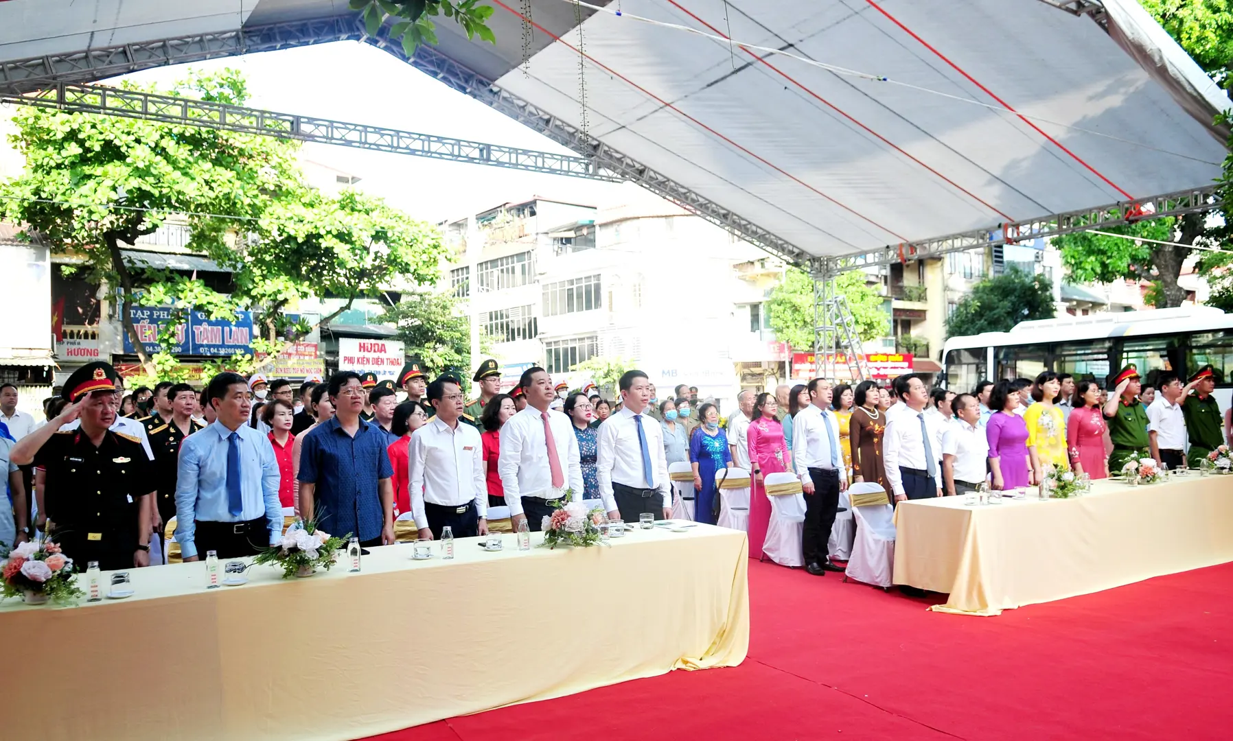 Quận Hoàn Kiếm: Lễ dâng hương kỷ niệm 75 năm Ngày thương binh liệt sỹ