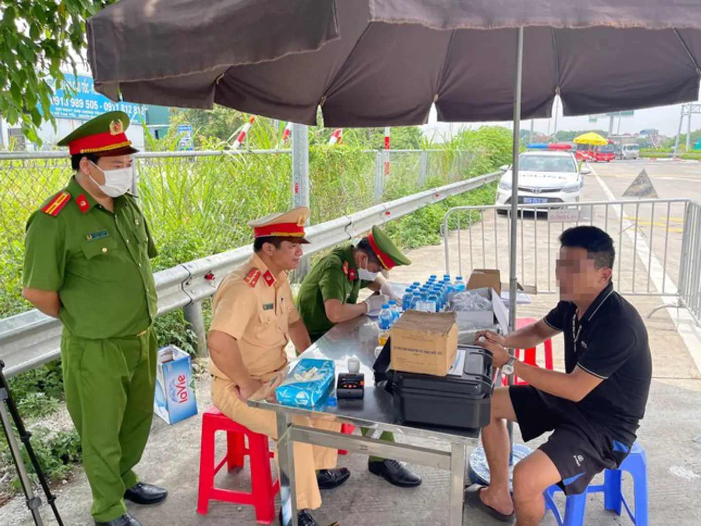 "Bóng ma" ma túy vẫn luẩn quẩn trên các cung đường giao thông