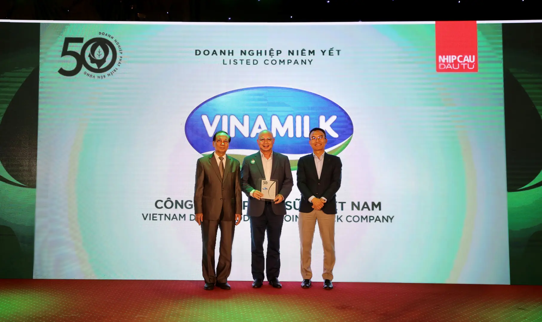 Vinamilk thuộc Top 50 doanh nghiệp phát triển bền vững tiêu biểu 2022