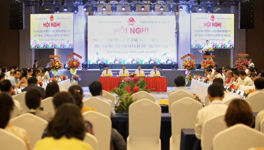 Ngành Công Thương 15 tỉnh, TP cùng gỡ khó để phát triển