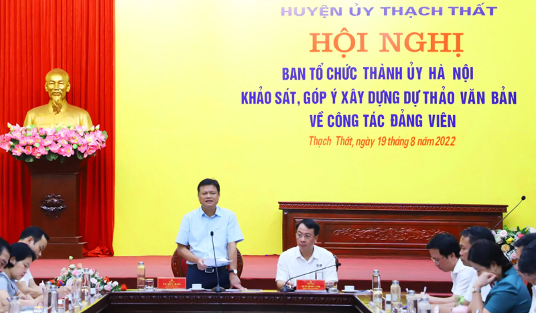 Ban Tổ chức Thành ủy lấy góp ý vào dự thảo về công tác đảng viên