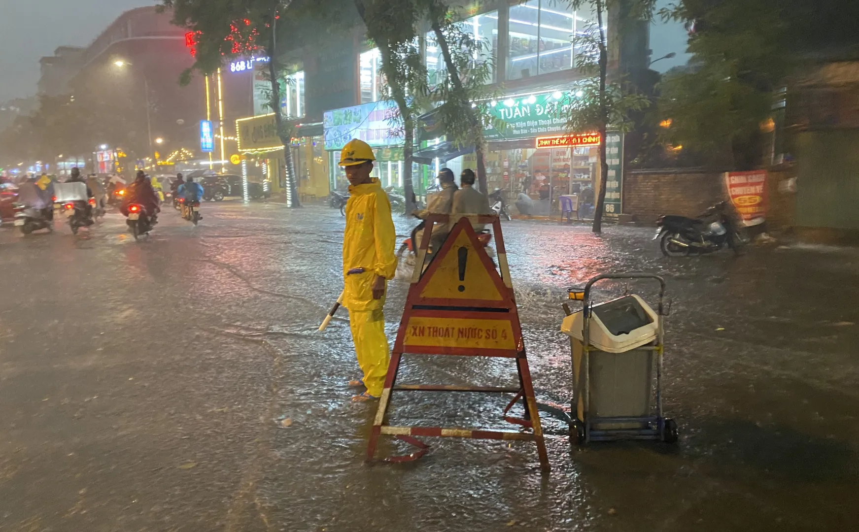 Sẵn sàng ứng phó với bão số 3