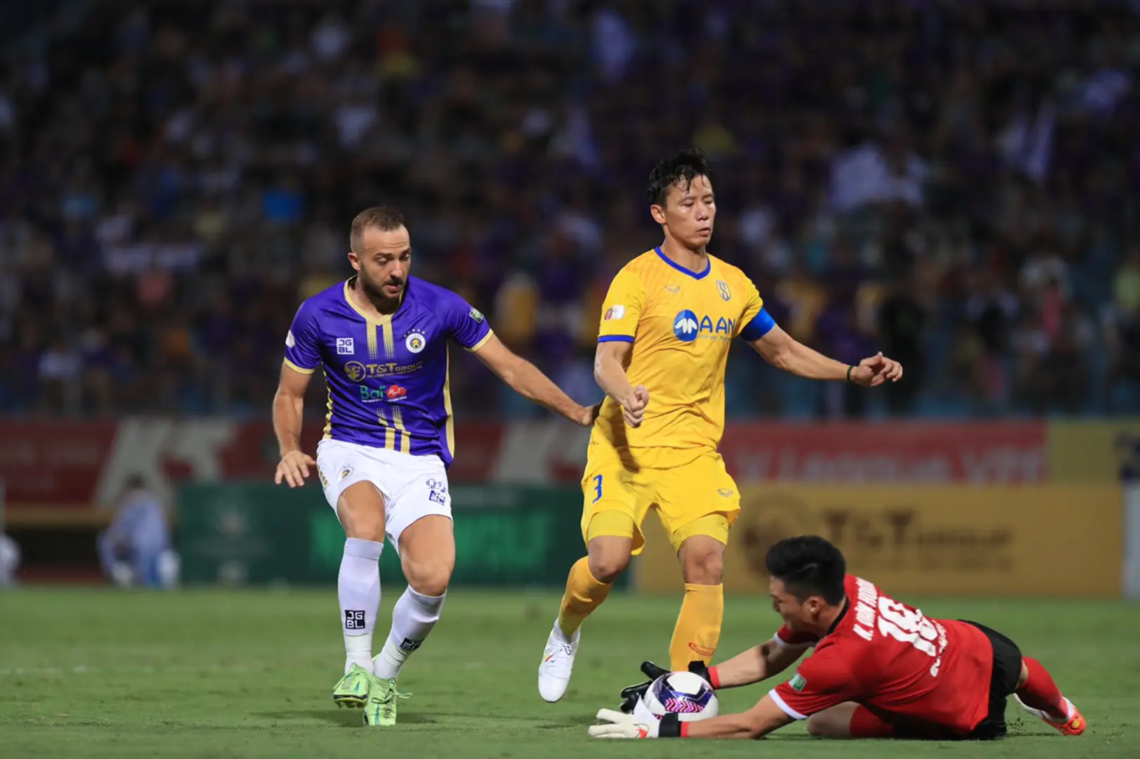 Tin tức thể thao mới nhất hôm nay 30/9: V-League 2022 trở lại