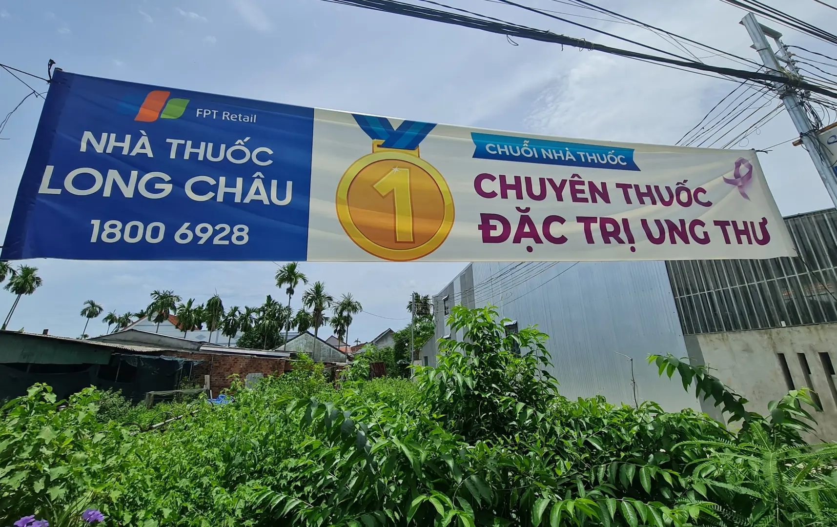 Quảng Ngãi: Làm rõ quảng cáo “Chuỗi nhà thuốc 1 chuyên thuốc đặc trị ung thư”