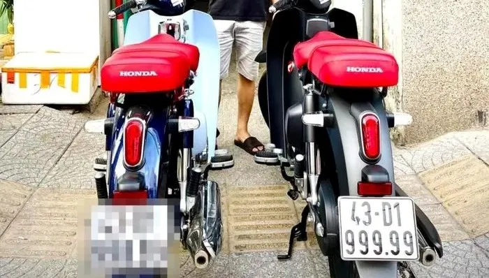 Bấm biển ngũ quý 9, chủ nhân xe máy được trả giá 1,2 tỷ đồng