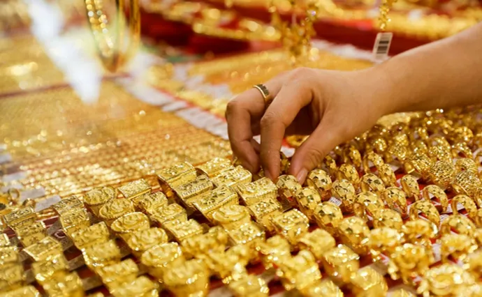 Vàng vẫn đang đối mặt sức ép giảm giá