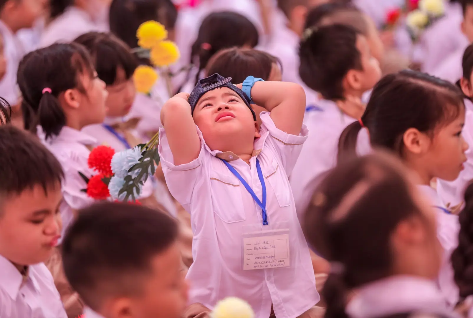 Khoảnh khắc đáng yêu, ngộ nghĩnh trong ngày khai giảng