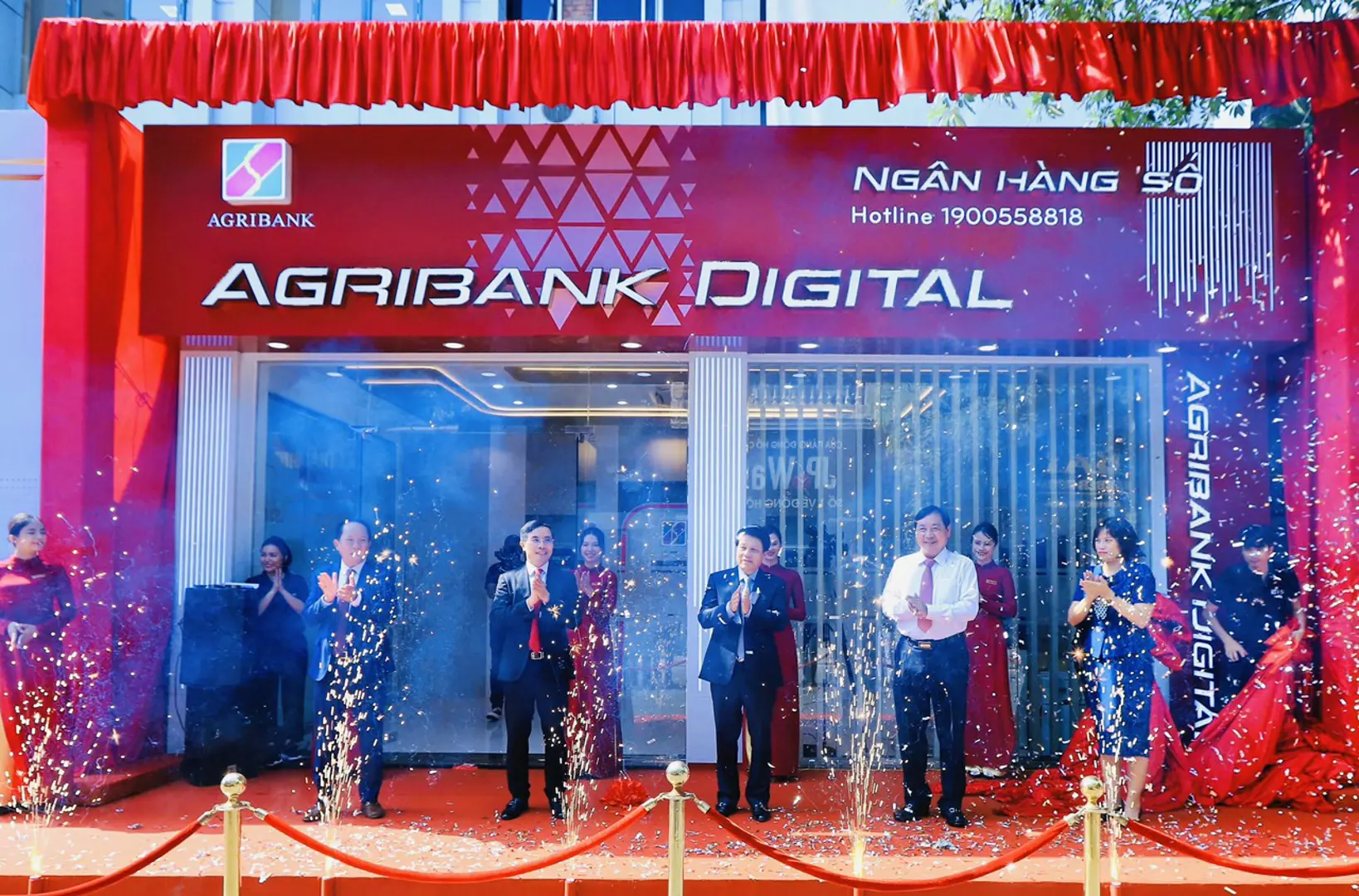 Khai trương Agribank Digital: Dịch vụ cho vay tại thiết bị số đầu tiên 