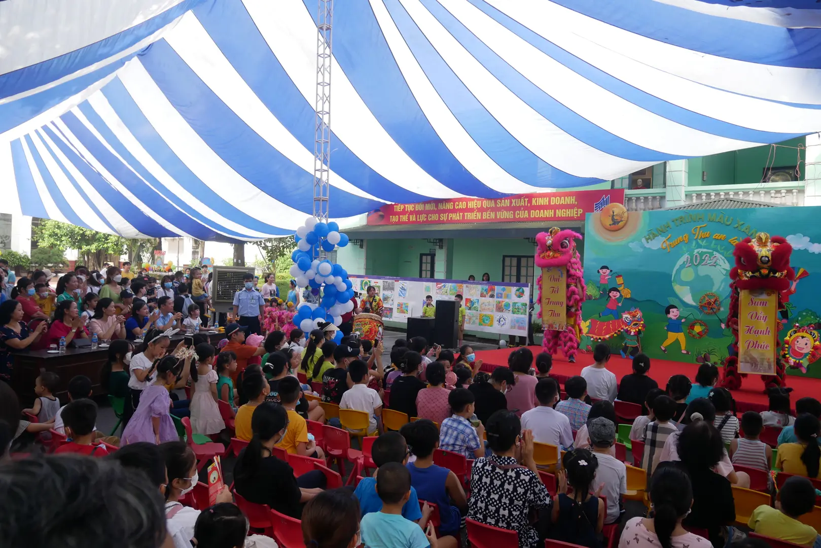 “Hành trình màu xanh - Trung thu an lành” cho thiếu nhi May 10