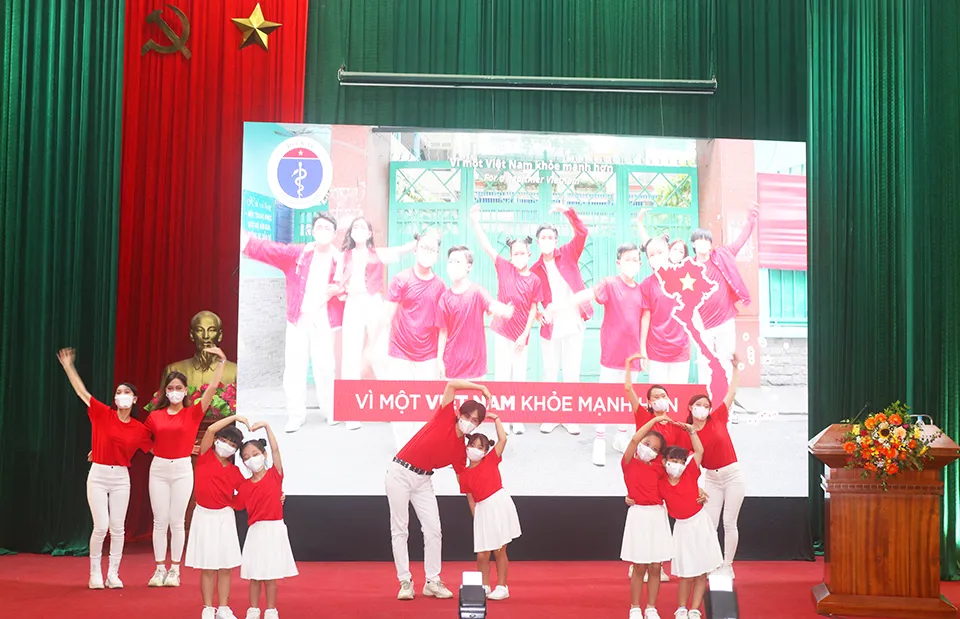 Hơn 2.000 ca Covid-19/ngày, Bộ Y tế kêu gọi thay đổi ý thức phòng dịch