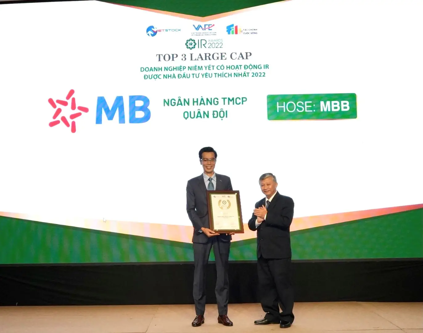 MBB: Top 3 doanh nghiệp được nhà đầu tư yêu thích nhất