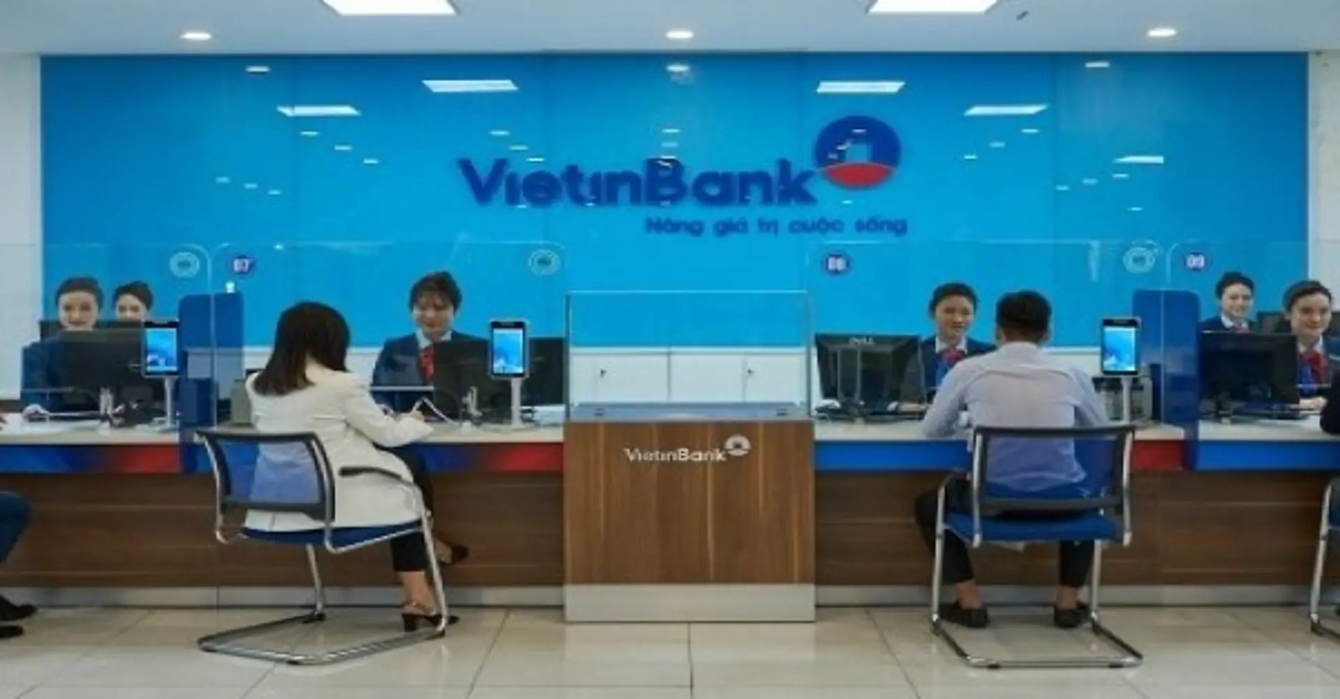 VietinBank 5 năm liên tiếp là ngân hàng cung cấp dịch vụ ngoại hối tốt nhất