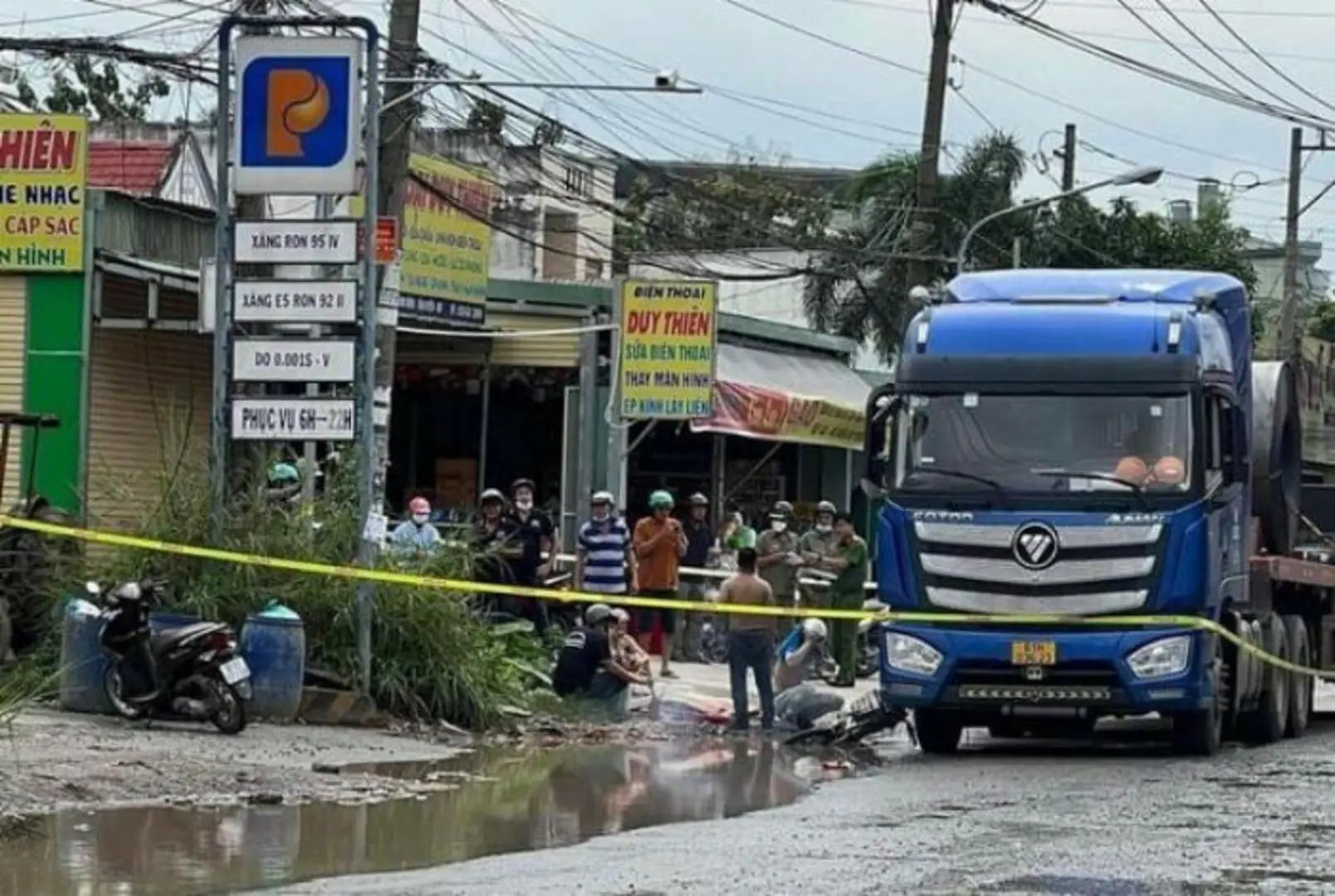 Tai nạn giao thông hôm nay (29/9): Bé gái bị ô tô đầu kéo cán chết