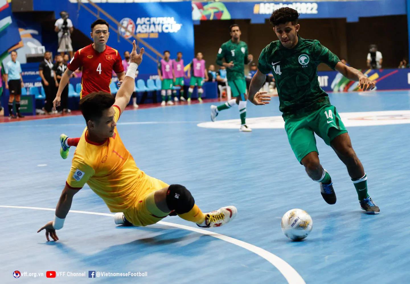 Vietnam win second match of Asian futsal tournament