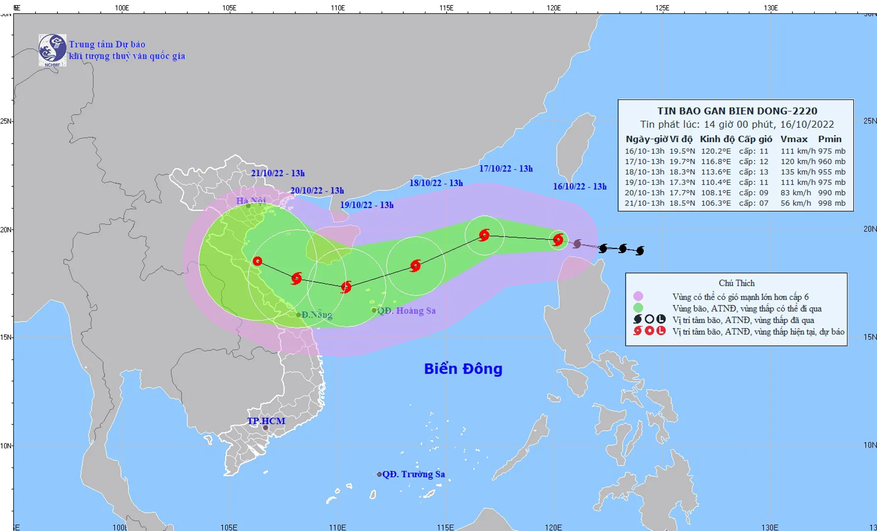 Bão NESAT giật cấp 13 đang đi thẳng vào Biển Đông