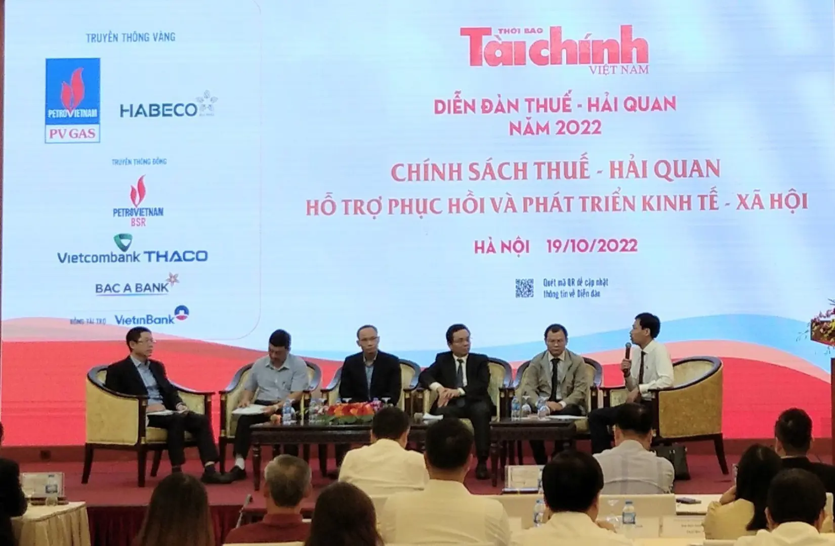 Đẩy mạnh chia sẻ dữ liệu quốc gia phục vụ chuyển đổi số ngành tài chính