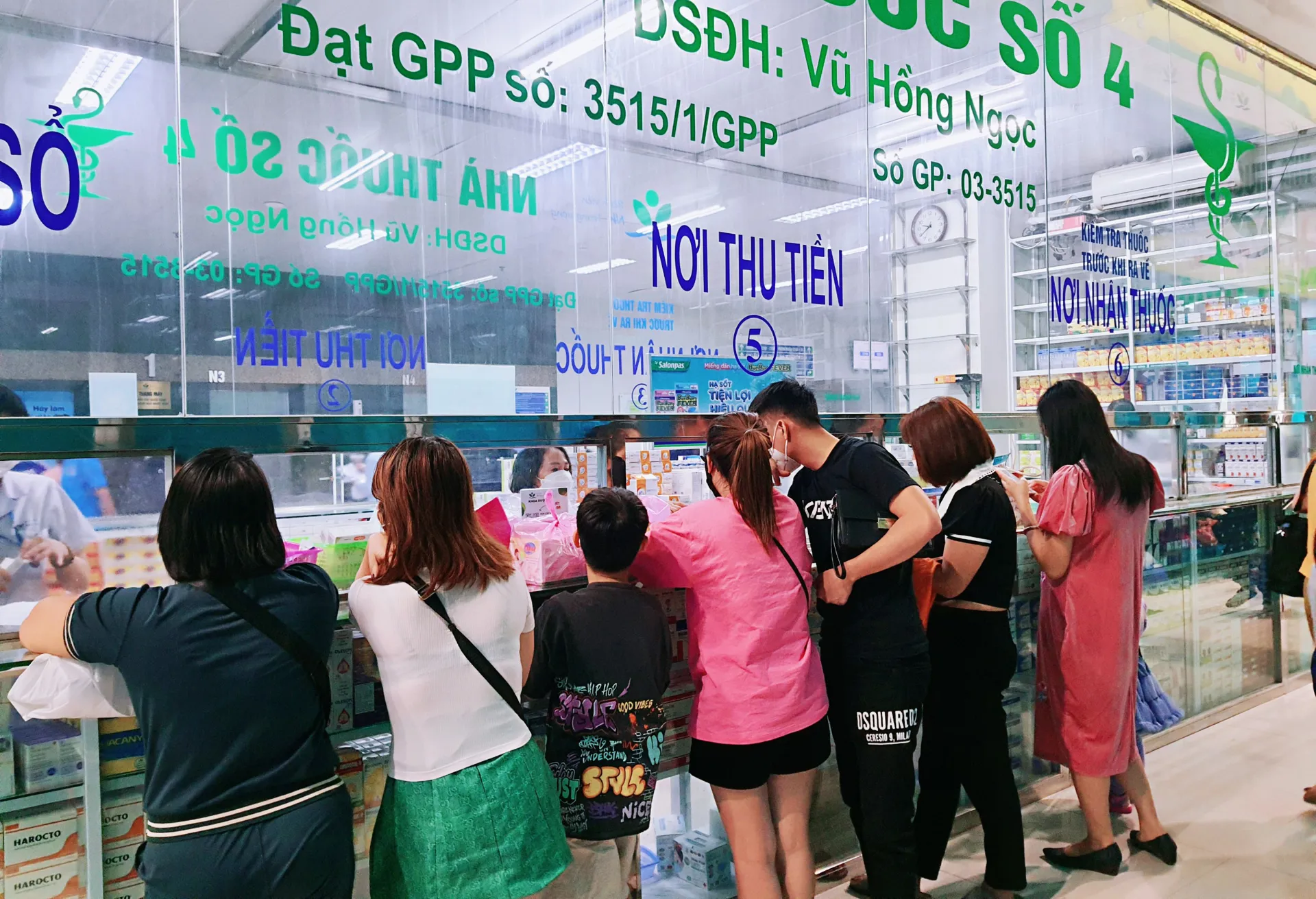 [Loạn giá thuốc, lỗi tại ai?] Bài 2: Ai quản giá thuốc?