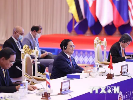 Hội nghị Cấp cao ASEAN: Vì một Cộng đồng ASEAN đoàn kết và tự cường