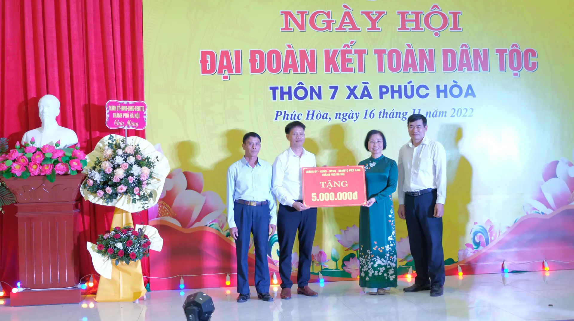 Huyện Phúc Thọ: Sôi nổi ngày hội Đại đoàn kết thôn 7 xã Phúc Hoà