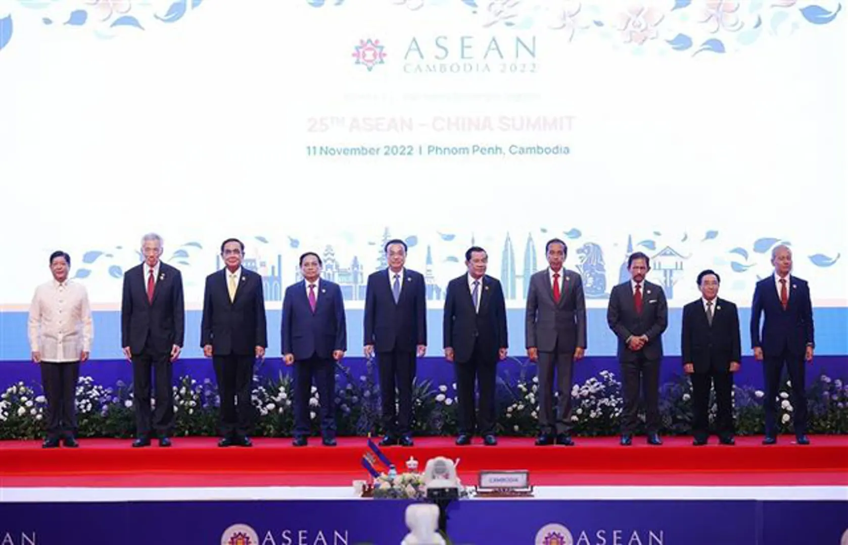 ASEAN, Trung Quốc tái khẳng định vai trò DOC, tiến tới COC