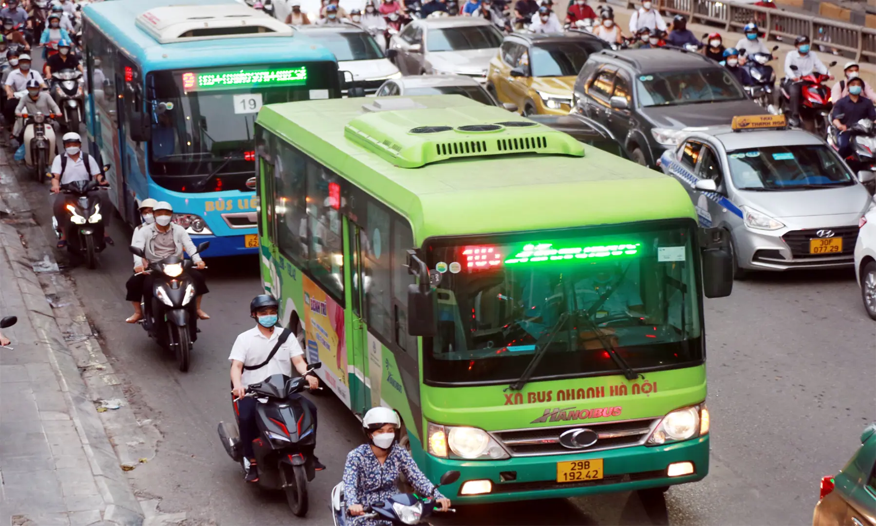 [Gỡ khó cho xe buýt-mũi tên trúng nhiều đích] Bài 1: Thiếu không gian lưu thông