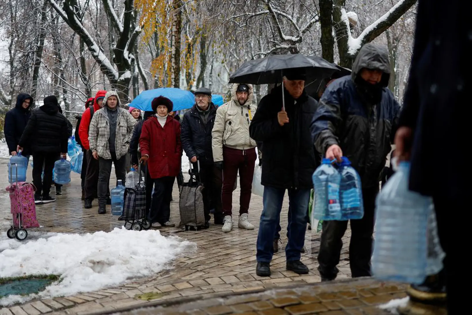 Nga phá hủy hạ tầng năng lượng Ukraine, cả châu Âu sẽ "ngấm đòn"?