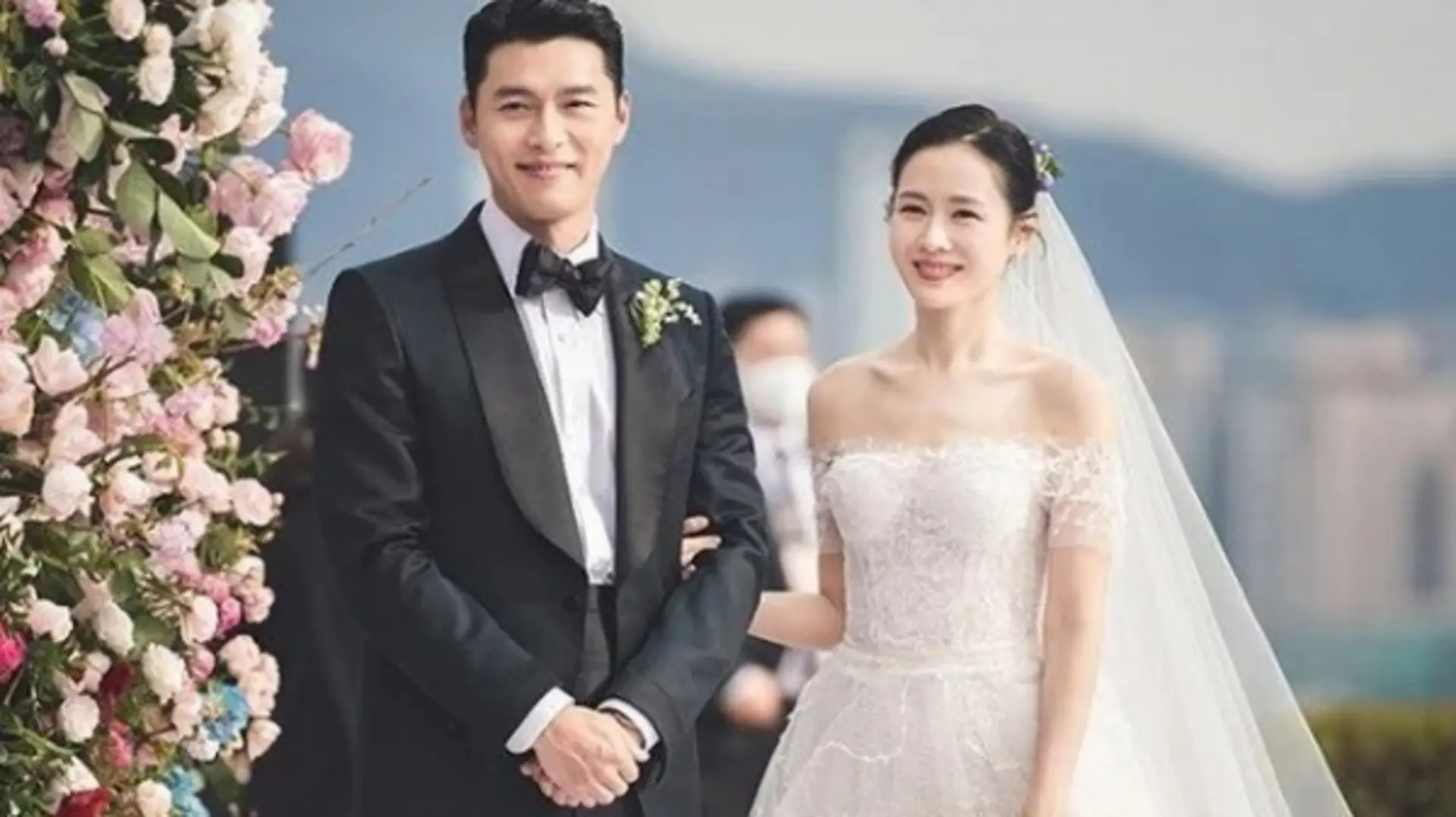 Sau 8 tháng cưới, Son Ye Jin - Hyun Bin đón con trai đầu lòng