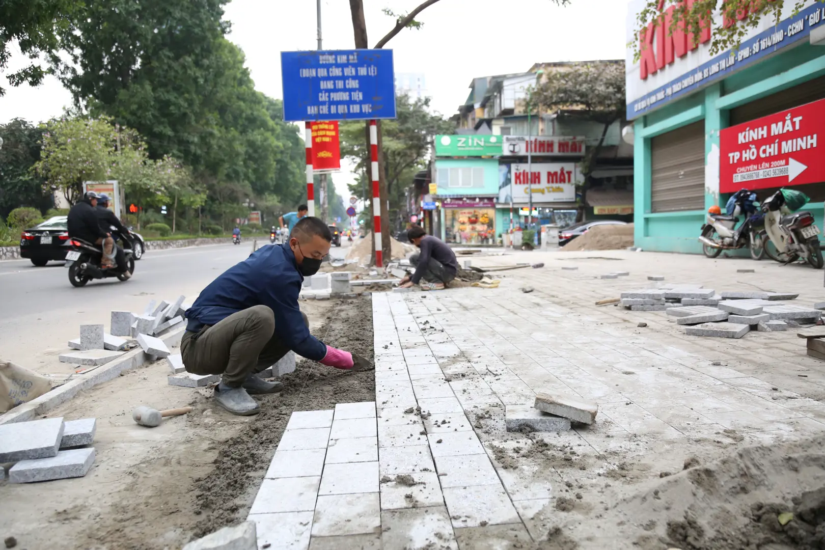 Tản mạn chuyện vật liệu lát vỉa hè