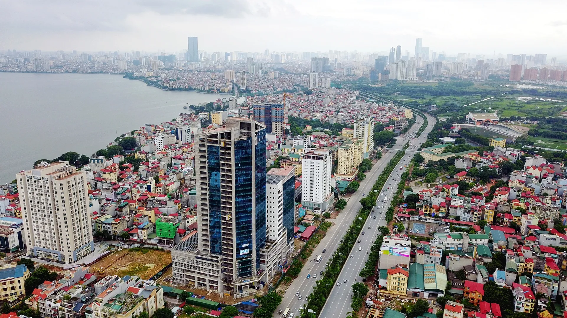Quy hoạch đô thị gắn liền với phát triển kinh tế - xã hội. Ảnh: Tuấn Anh