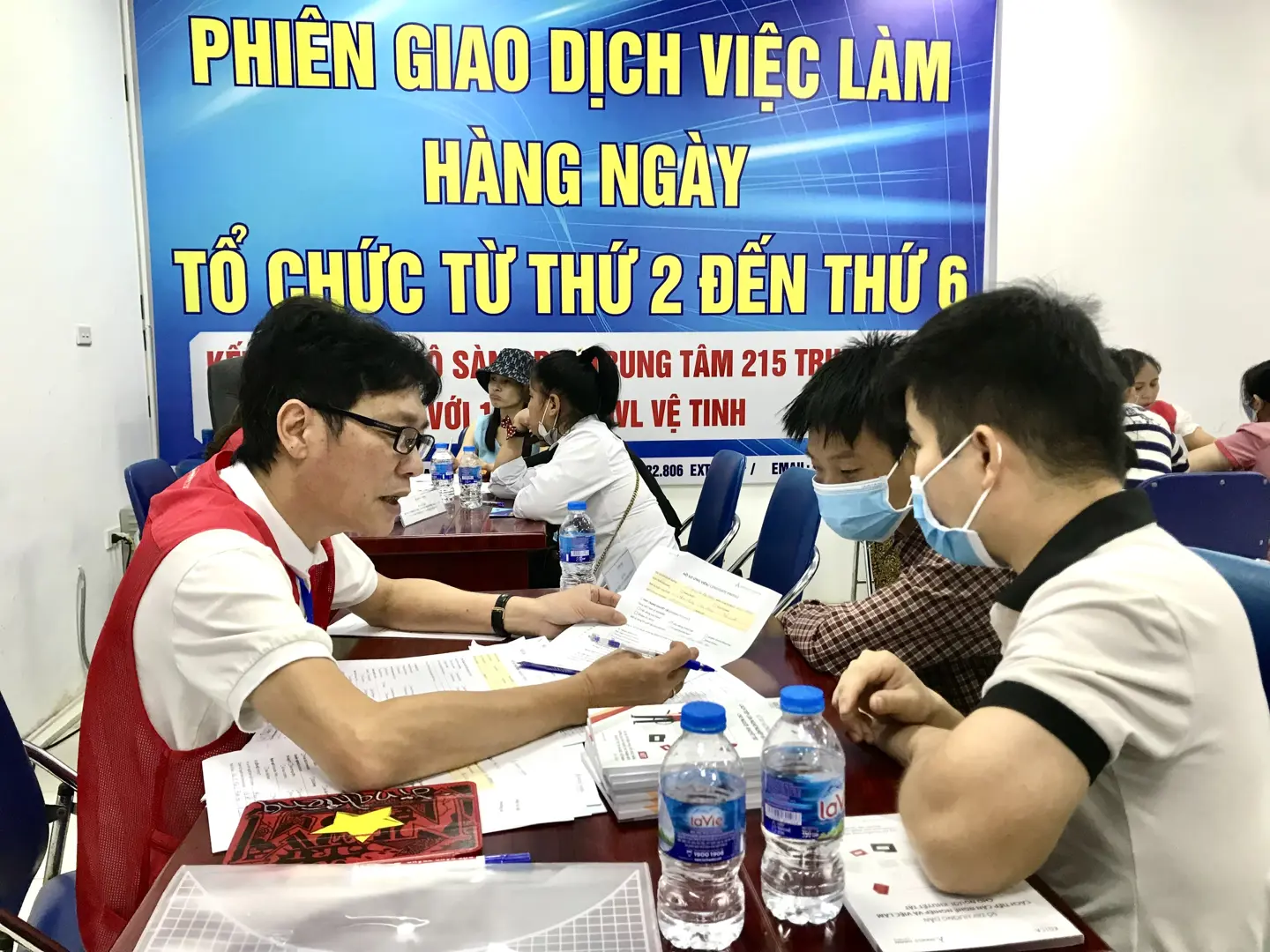 Người lao động, sinh viên được hỗ trợ tìm việc làm bán thời gian 