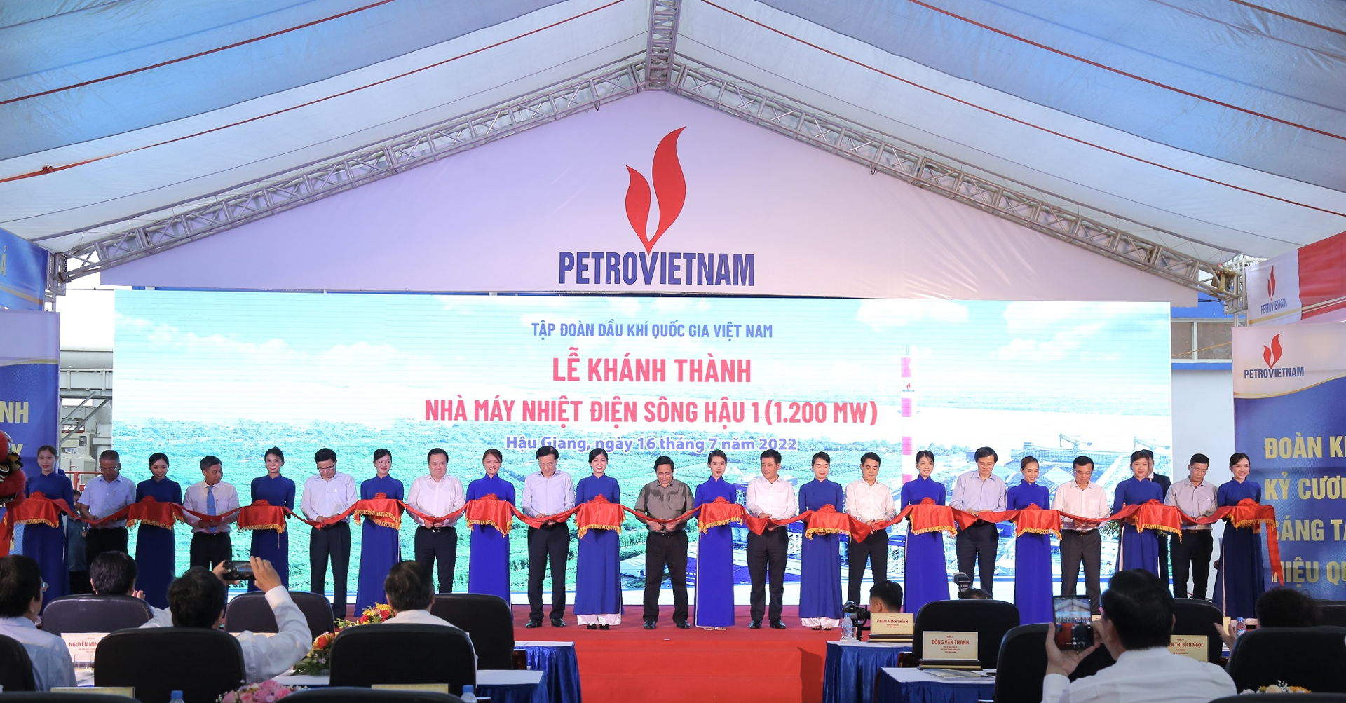 Petrovietnam thành công từ quản trị biến động với 8 dấu ấn nổi bật