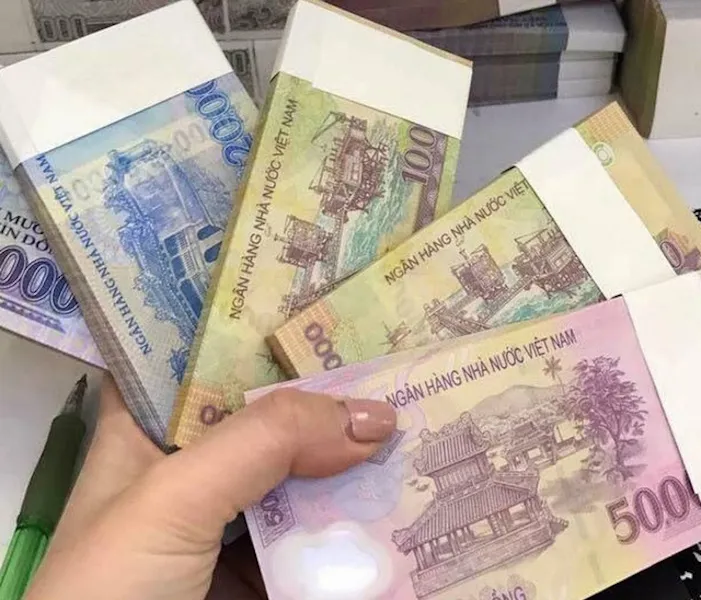 Đổi tiền lẻ, tiền mới: Càng gần Tết, phí đổi càng cao