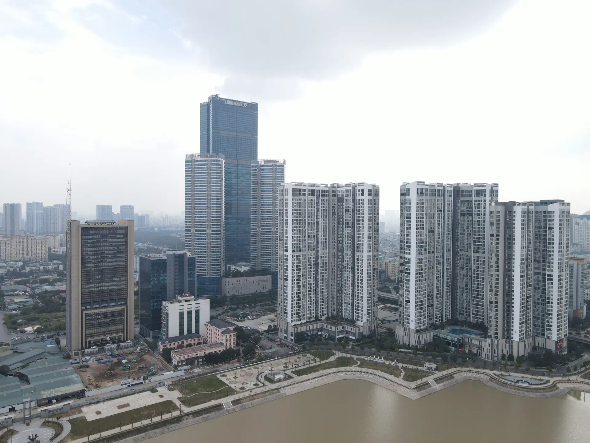 Một góc TP Hà Nội nhìn từ trên cao. Ảnh: Phạm Hùng