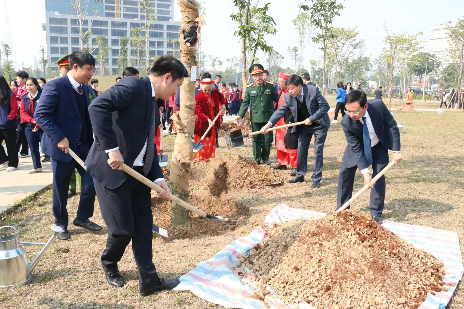 Khuyến khích cách làm sáng tạo trong thực hiện trồng cây tại quận Nam Từ Liêm