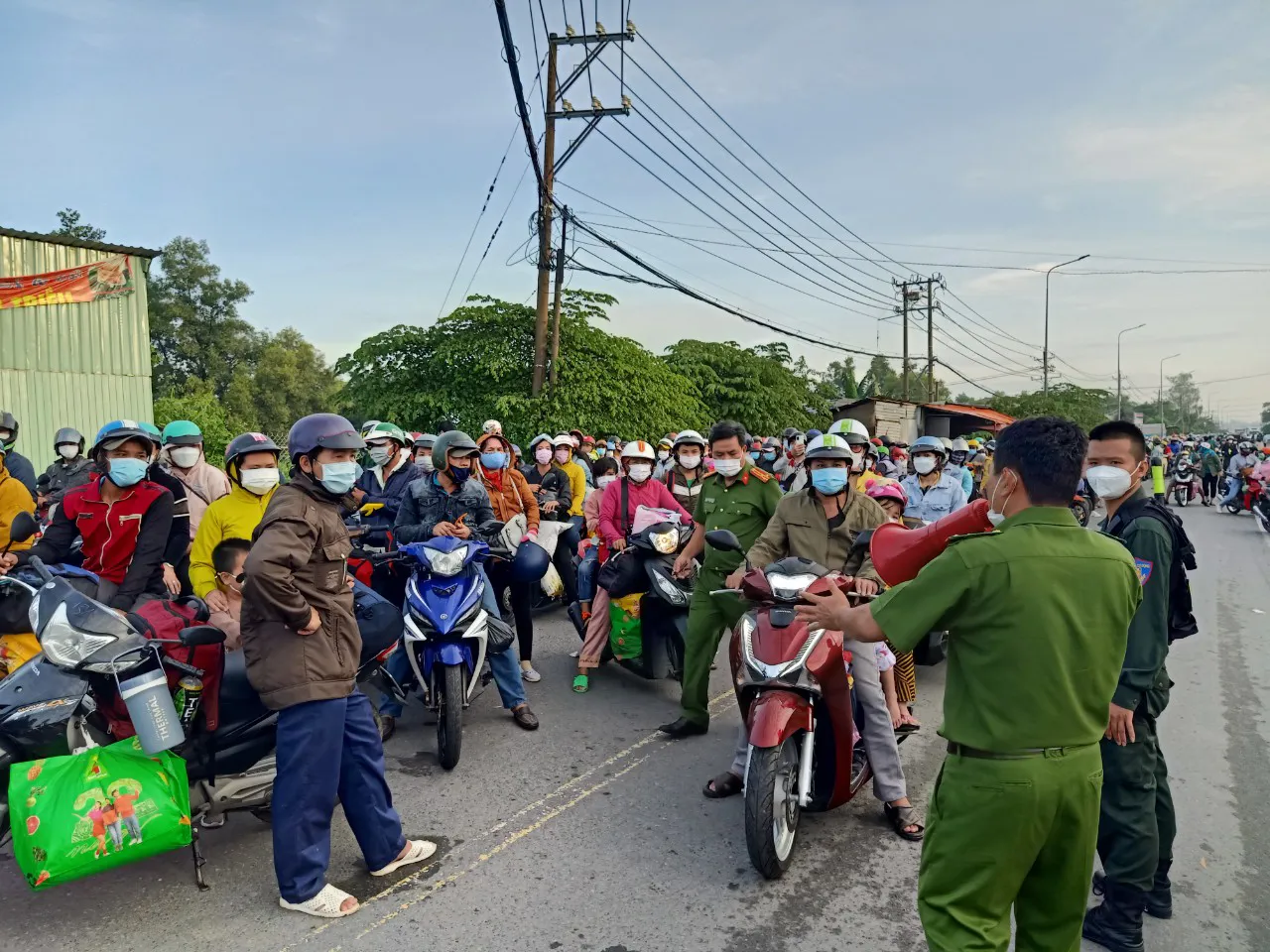 Đồng Nai: Hàng nghìn công nhân lao động nghỉ việc sẽ được nhận tiền hỗ trợ
