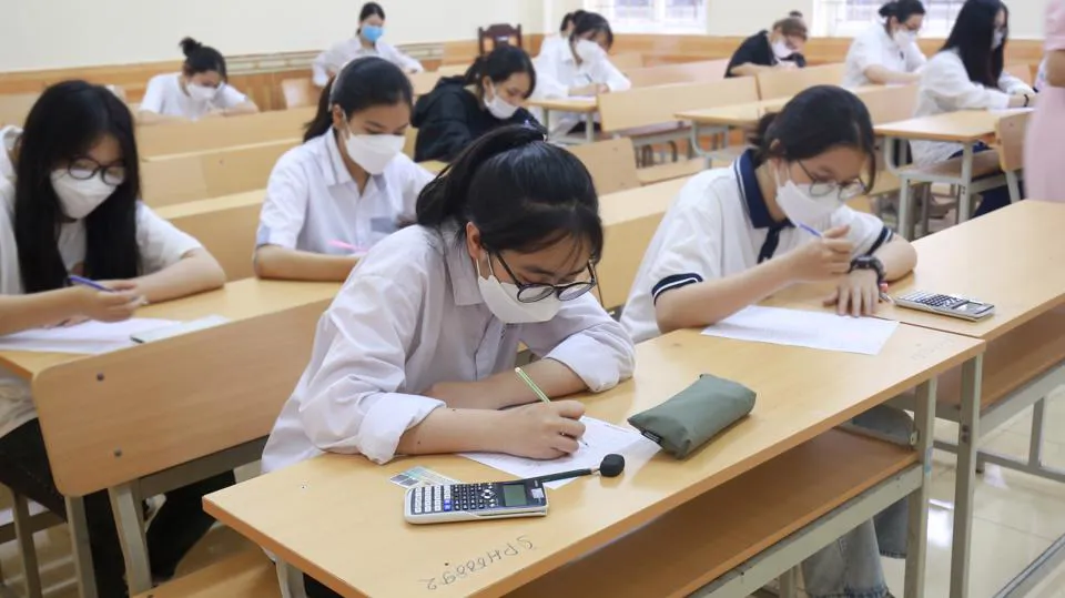 Thí sinh tham dự kỳ đánh giá năng lực ĐH Sư phạm Hà Nội năm 2022 Ảnh: HNUE